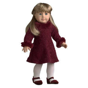 GarnetHolidayOutfit
