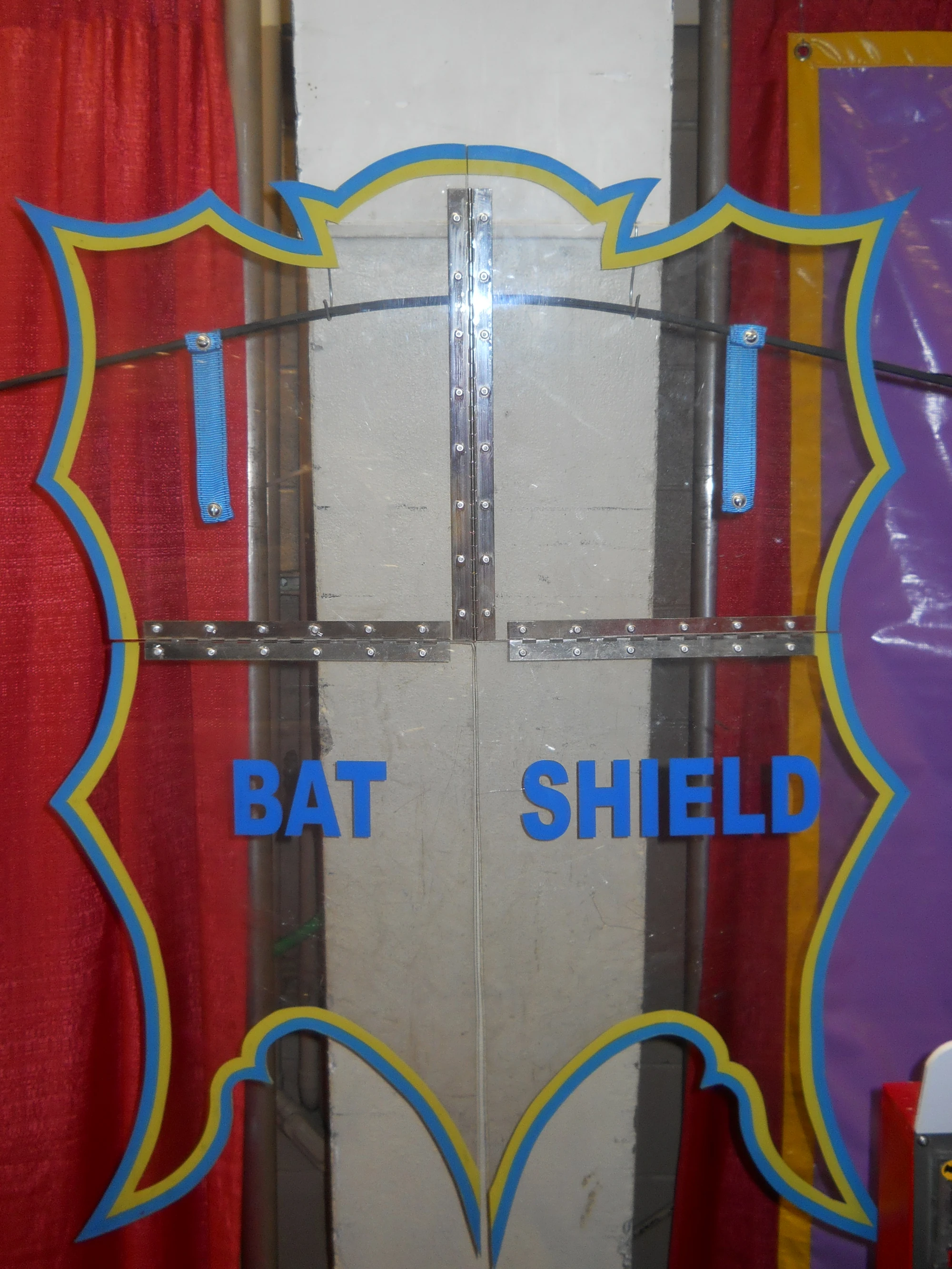 Bat Shield Batman 60's TV Wiki Fandom powered by Wikia