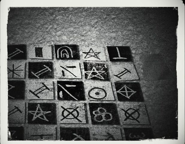 File:Tiles topright.jpg