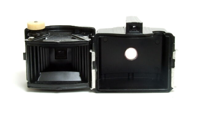 File:Kodak Baby Brownie Special 06.jpg
