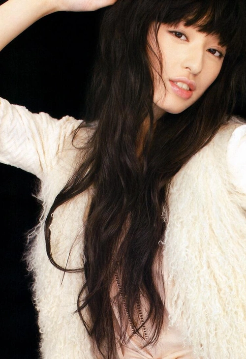 Chiaki Kuriyama couple