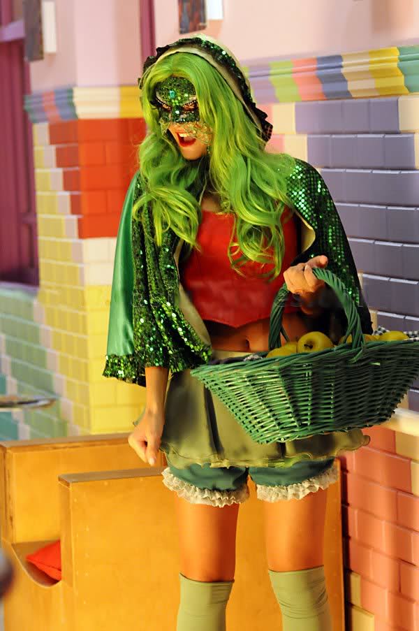 Caperucita Verde Caperucita Verde | Casi Ángeles Wiki | FANDOM powered by Wikia