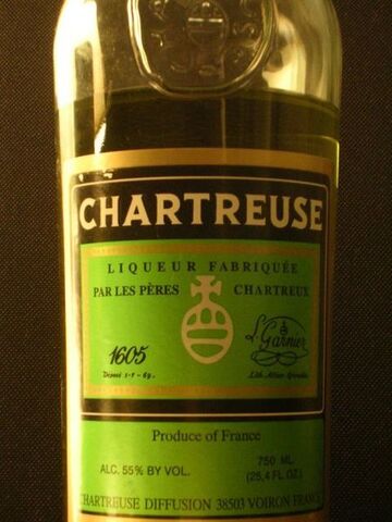 File:450px-Chartreuse-bottle.jpg