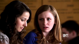 fake dating trope is holly j and fiona dating