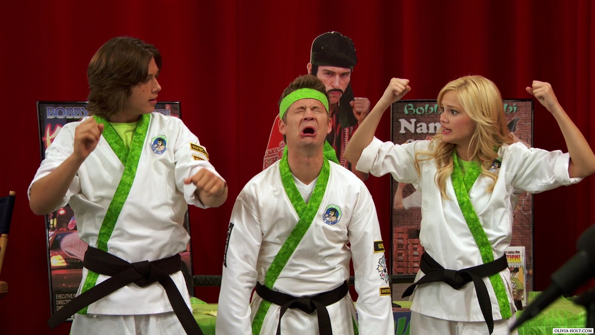 Image Kickin It The New Girl 281080p HD29 m4v 000506172.jpg Kickin
