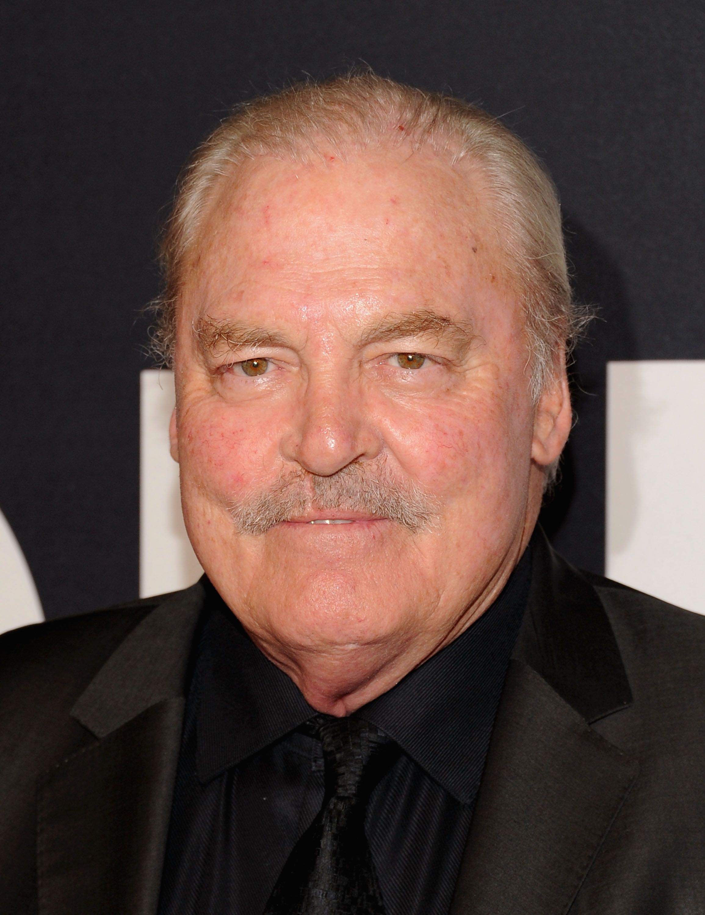 Stacy Keach | Doblaje Wiki | FANDOM powered by Wikia