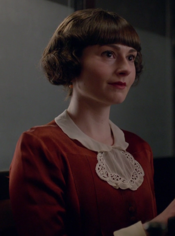 File:AudreyS6E3.png