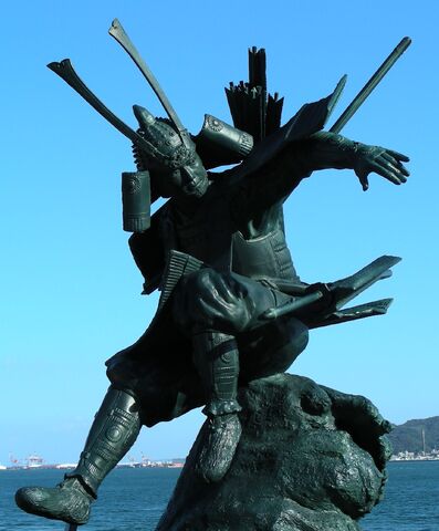 File:Yoshitsune-statue.jpg