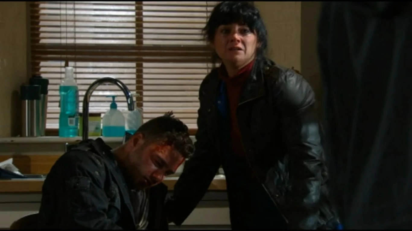 Chelsea Halfpenny desktop Wallpapers