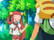EP516 Mira saludando a Ash.jpg