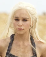 Daenerys 2x02.jpg (146 KB) Daenerys 2x02