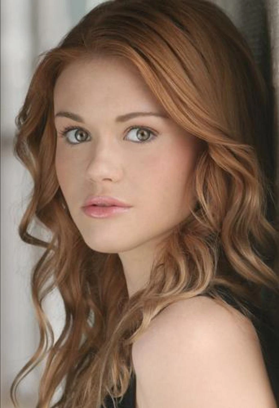 Holland Roden | Grey's Anatomy Universe Wiki | FANDOM powered by Wikia