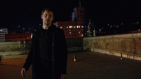 http://vignette4.wikia.nocookie.net/grimm/images/2/2b/216-Fuchsteufelwild_woge.gif