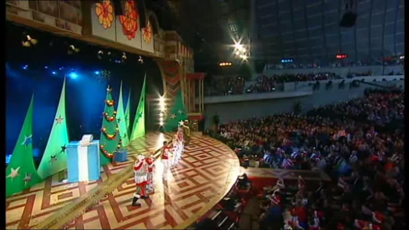 Santa Wear Your Shorts Hi5 TV Wiki Fandom powered by Wikia