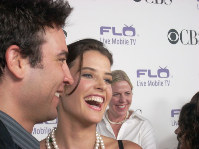 File:Cobie Smulders-1314.jpg
