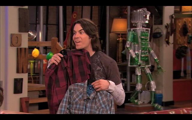 File:Shirt.jpg