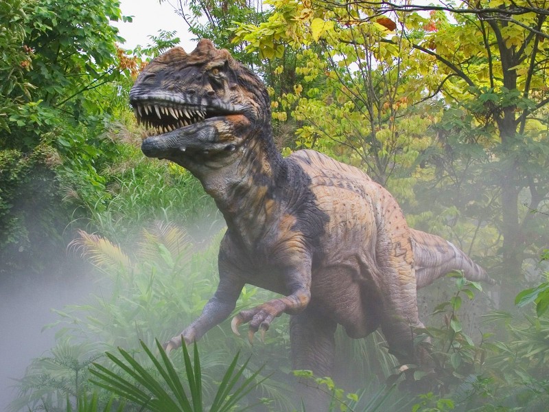 carnivorous dinosaurs in jurassic park