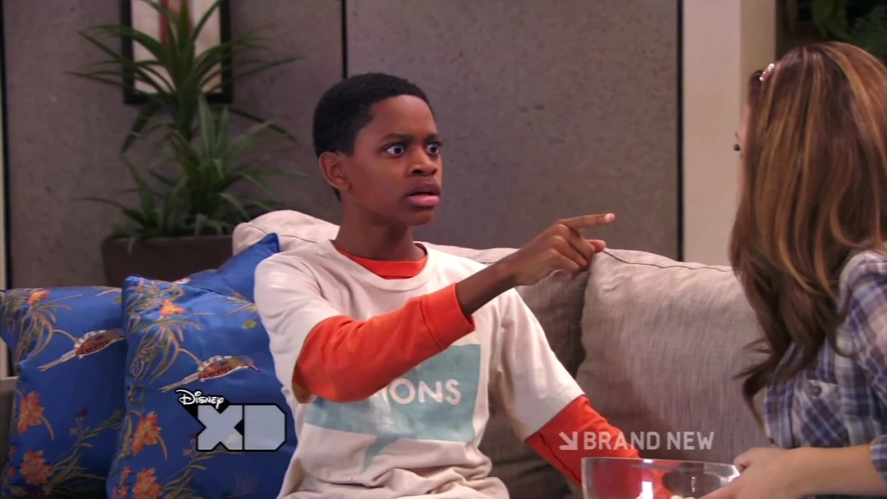 Image Bree leo 3.jpg Disney XD's Lab Rats Wiki Fandom powered by