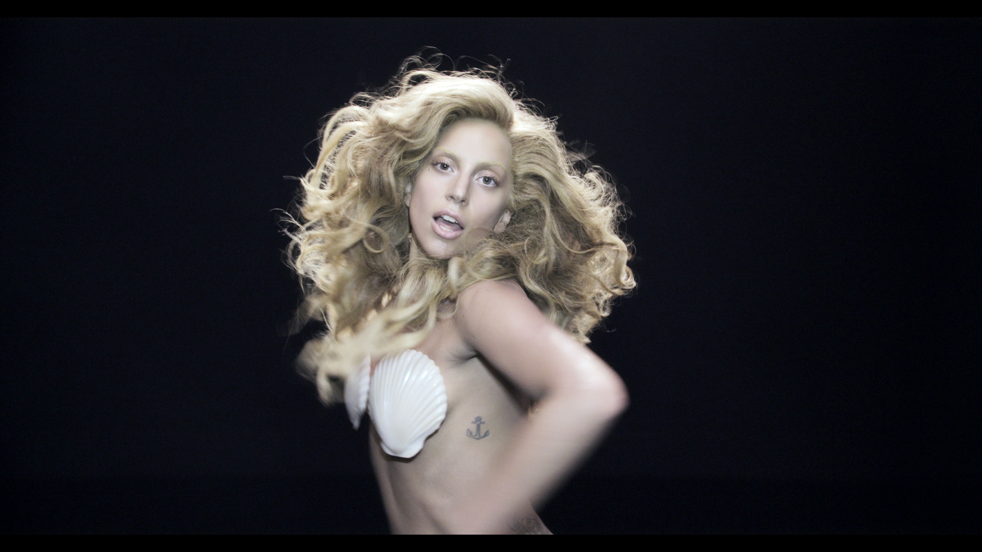 lady gaga gets fucked naked push it in my pee hole