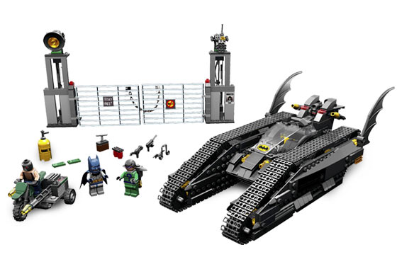 the bat tank the riddler and bane's hideout