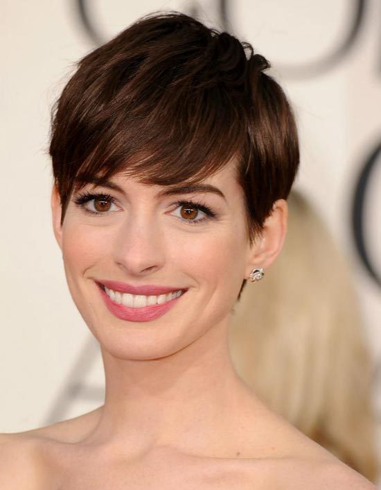 Full resolution Anne Hathaway