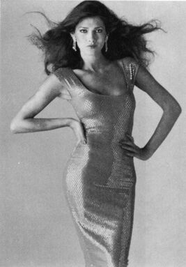 Caroline11 956