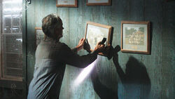 5x09 PictureOnTheWall.jpg