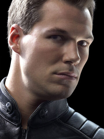 File:Colossus x3.jpg