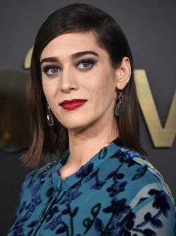 Lizzy Caplan