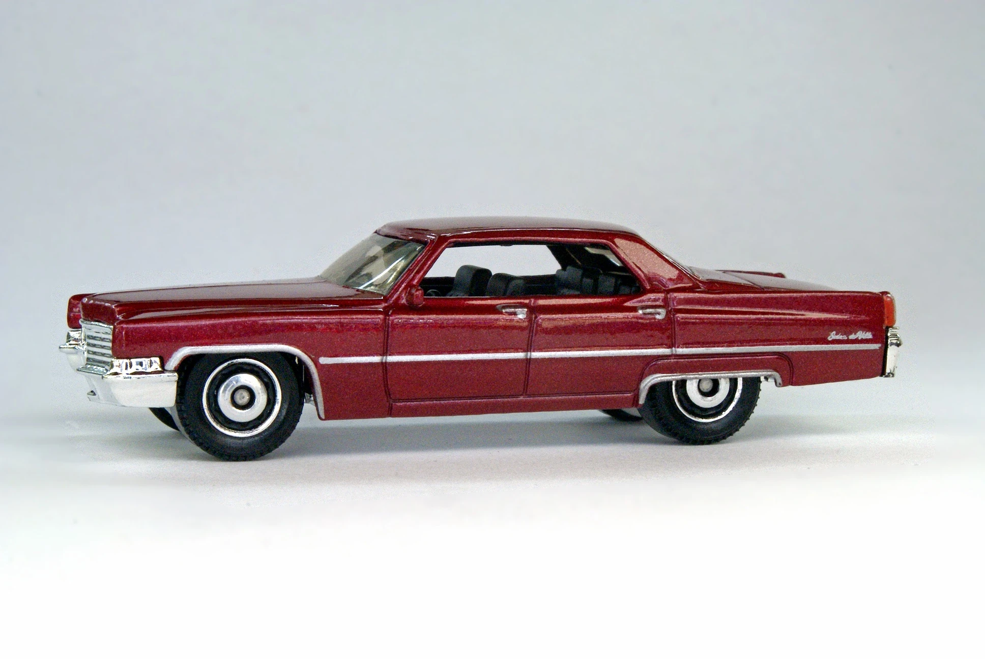 Image 69 Cadillac Sedan Deville 02032df Jpg