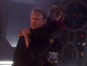 O'Brien und Worf geraten aneinander.jpg