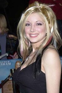 Courtneypeldon.jpg