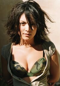 Lizvassey.jpg