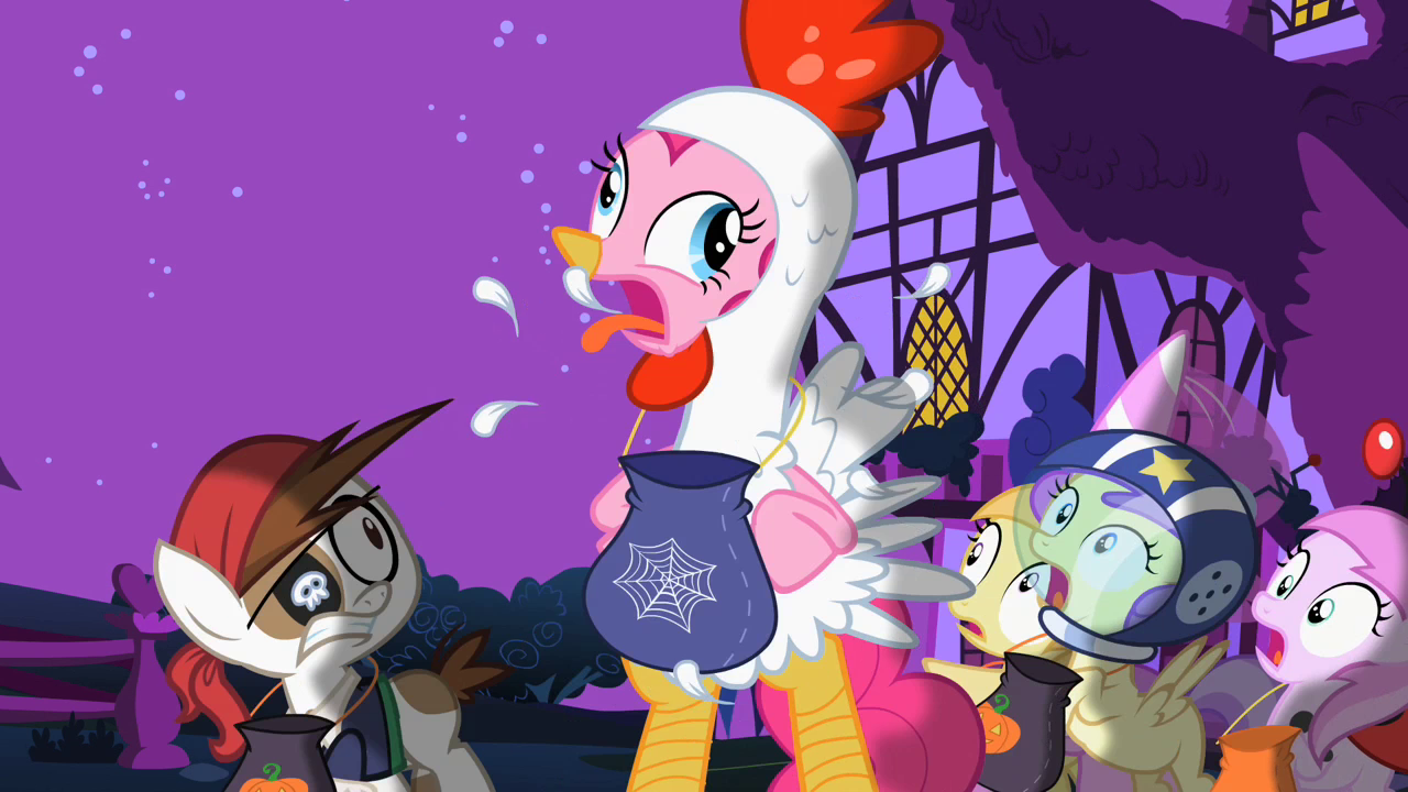 Pinkie_Pie_chicken_costume_cluck_Facebook_preview_S2E04.png