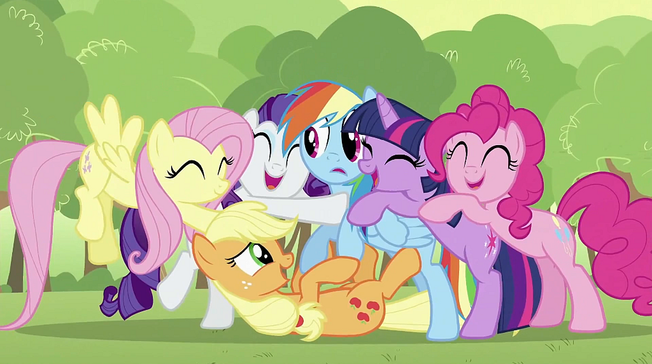 Main_6_group_hug_S2E02.png