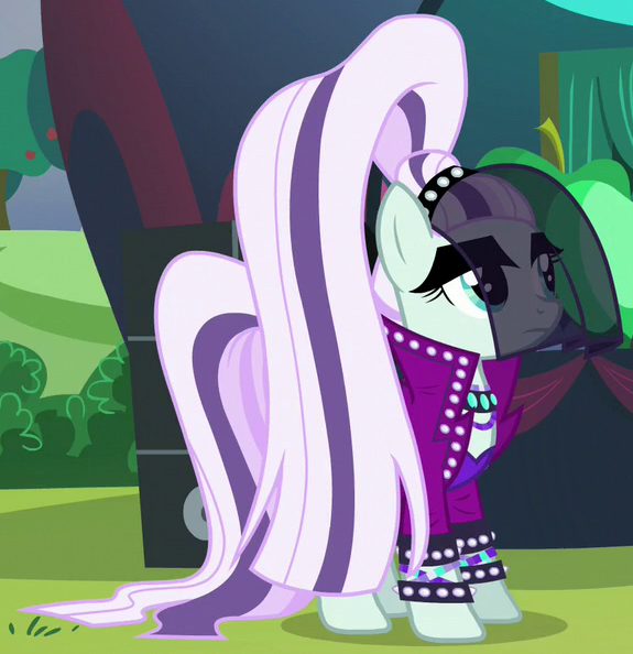 http://vignette4.wikia.nocookie.net/mlp/images/a/aa/Countess_Coloratura_ID_S5E24.png/revision/latest?cb=20151123110900