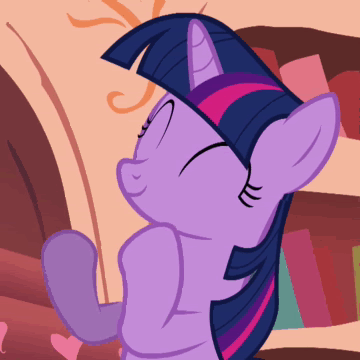 http://vignette4.wikia.nocookie.net/mlp/images/e/ec/FANMADE_Twilight_Clapping.gif