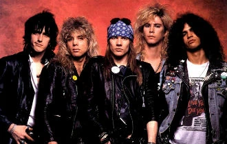 Guns-N-Roses 330x210.jpg