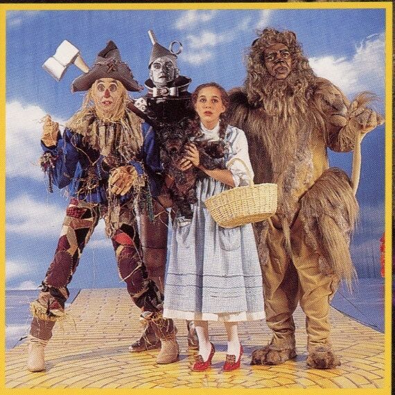 File:Scarecrow820-1594884 632 497.jpg