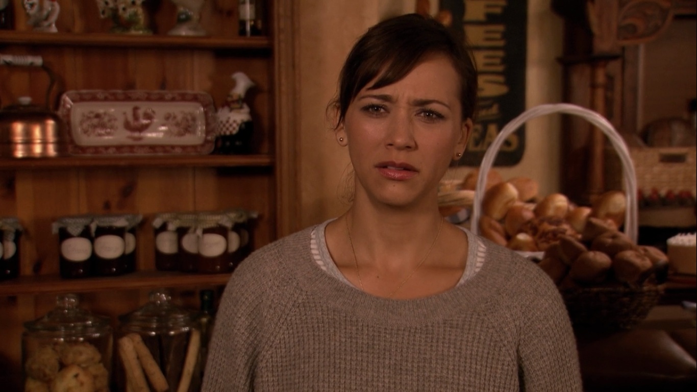 http://vignette4.wikia.nocookie.net/parksandrecreation/images/b/b3/Ann_2.jpg/revision/latest?cb=20111211230742