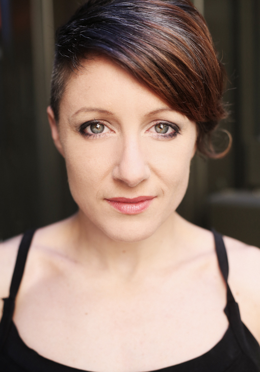 Eve Gordon 알몸의 461