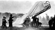 First powered aviation crash