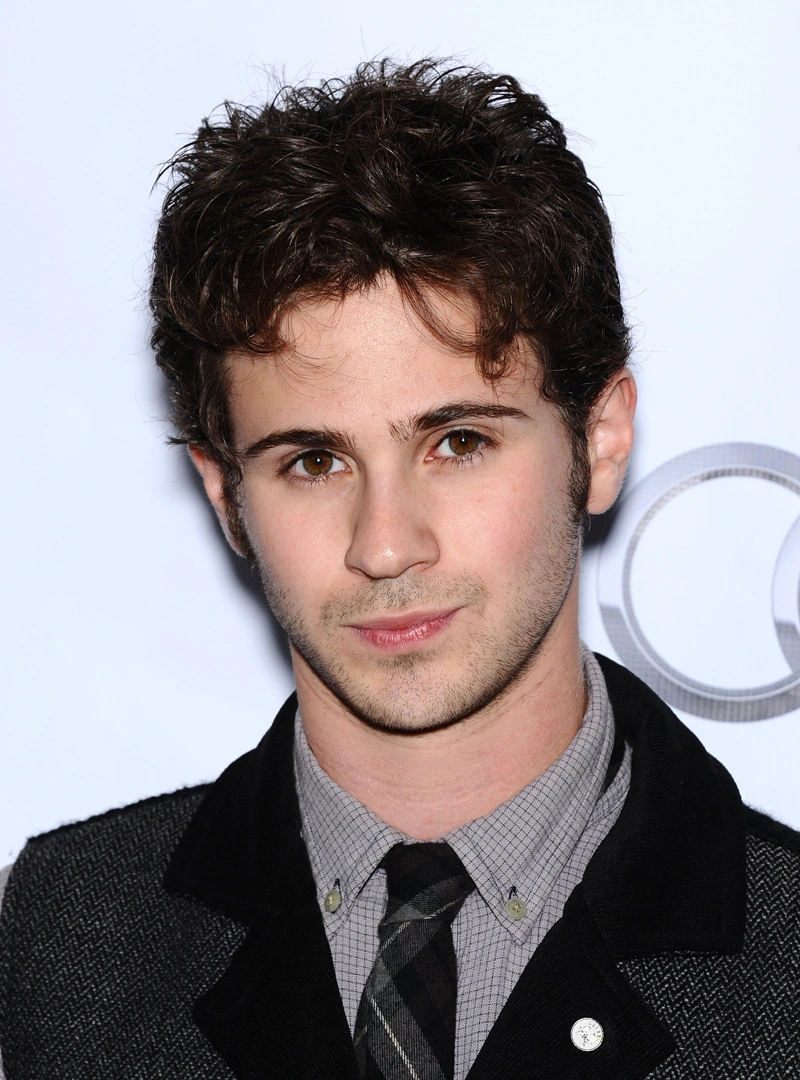 Connor Paolo | Revenge ABC Wiki | Fandom powered by Wikia