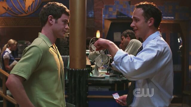 File:7x04 0451.jpg