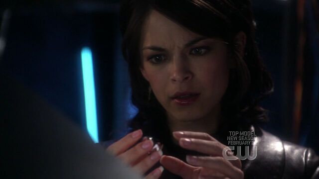 File:Requiem-smallville-4108780-1280-720.jpg