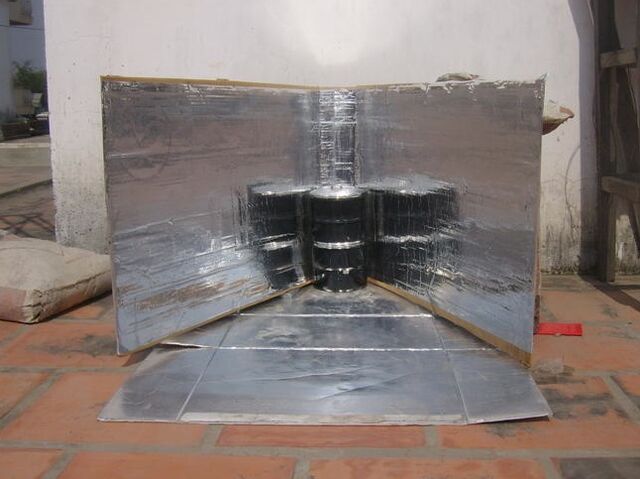 File:Solar Rice Cooker.jpg