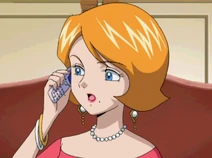 Ep27 Lindsay on phone