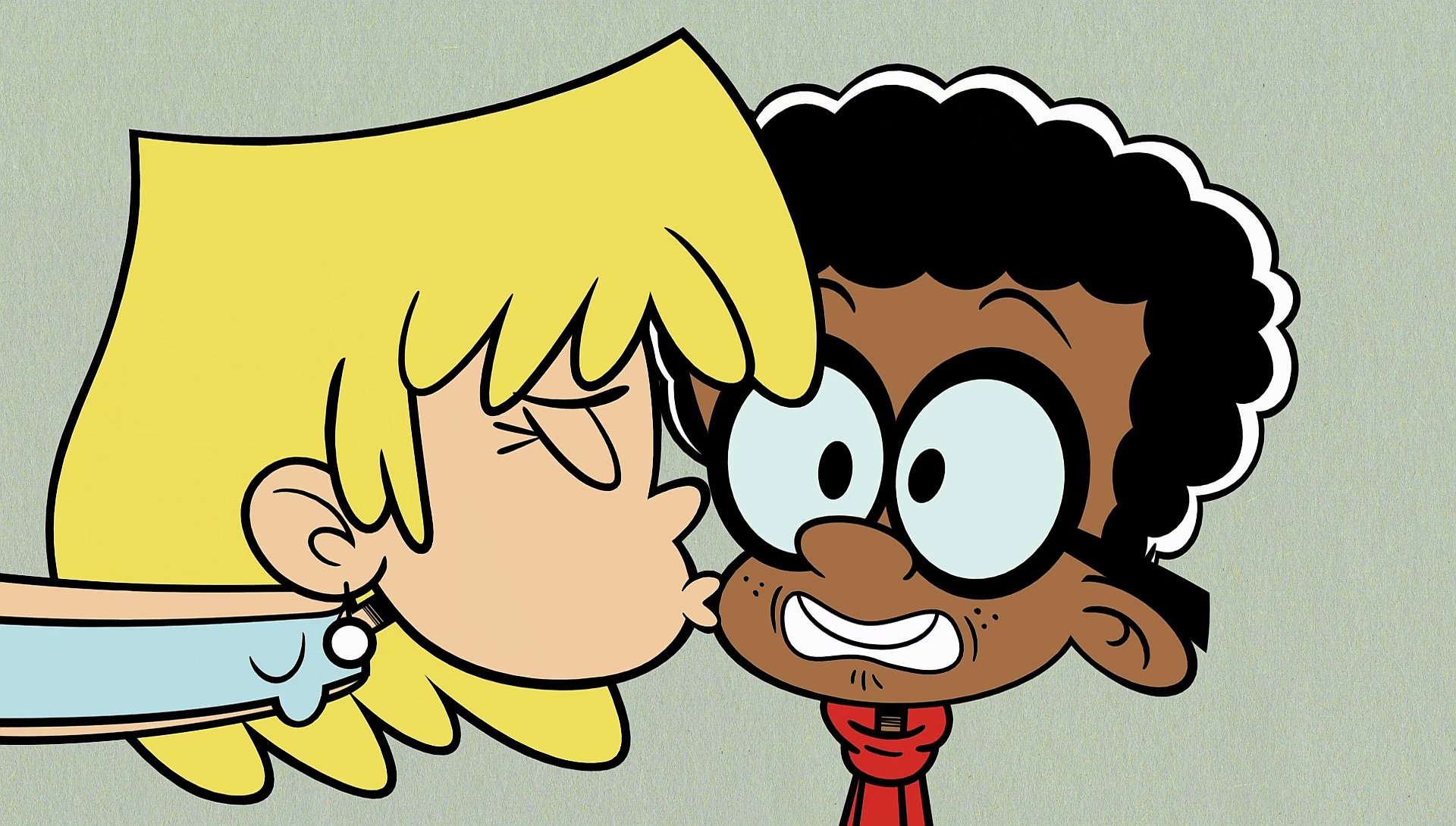 Image - S2E01 Lori kisses Clyde.png | The Loud House Encyclopedia