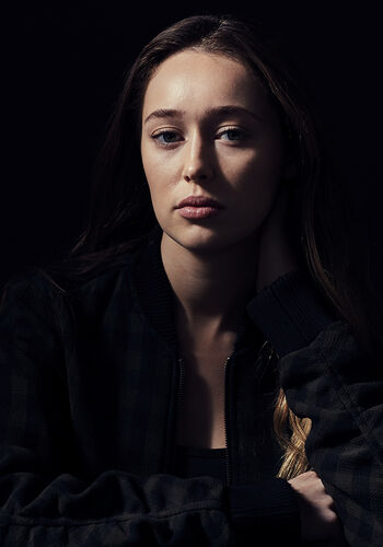 Alycia Debnam-Carey - Alicia Clark 350?cb=20160312004728&path-prefix=es