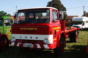 Ford D series - VVY 668J - Victoria - Beaver tail at Scorton NY 09 - IMG 2276